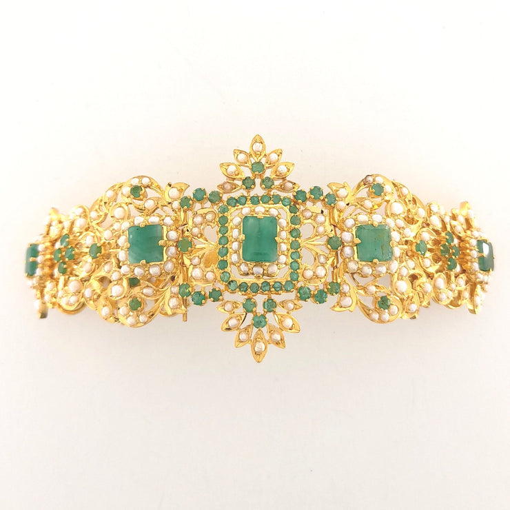 12 CT HI/ 1.8 CT MI-HI Colombian Emeralds Bracelet in 22K Yellow Gold