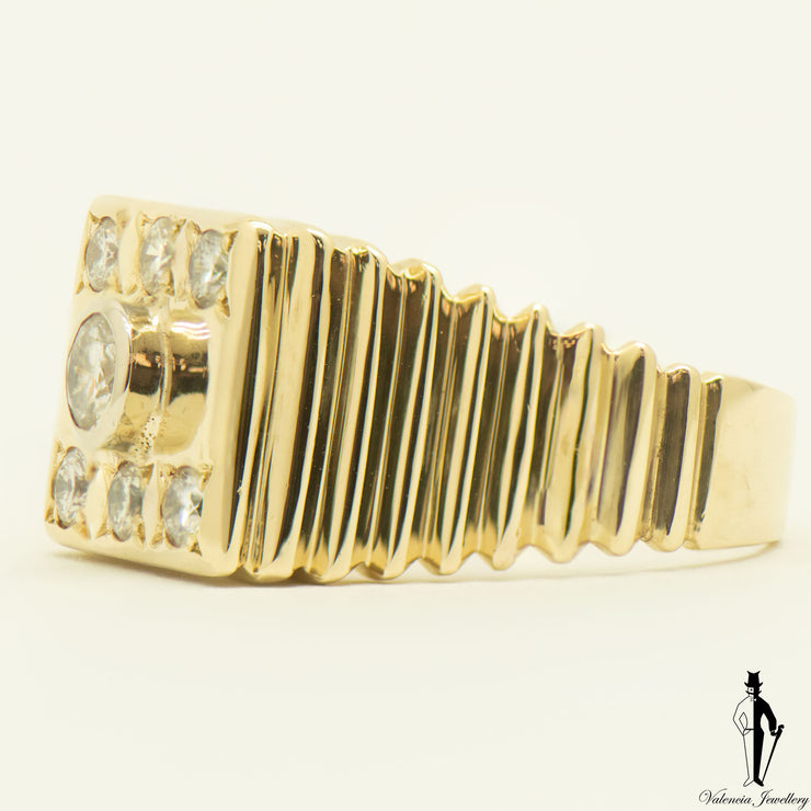 0.93 CT (VS) Diamond Gentlemens Ring in 10K Yellow Gold