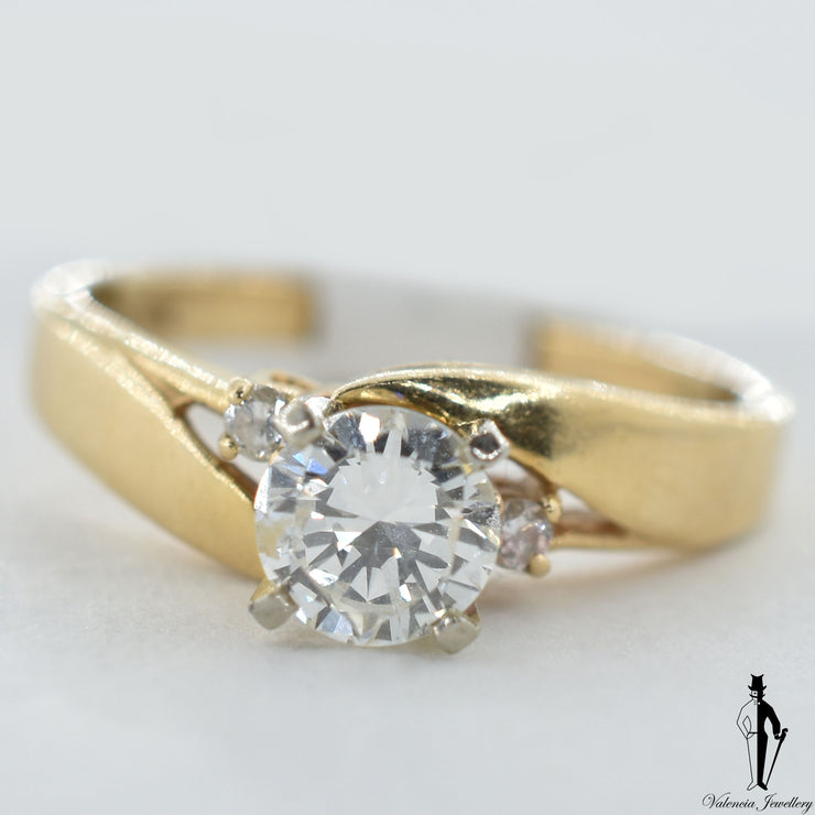 14K Yellow Gold SI2 Diamond (0.60 CT.) Swirl Style Engagement Ring