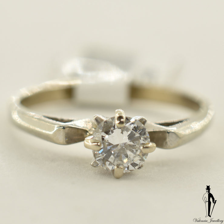14K White Gold VS1 Diamond (0.59 CT.) Solitaire Engagement Ring