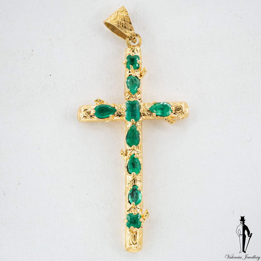 Emerald Cross Pendant in 18K Yellow Gold