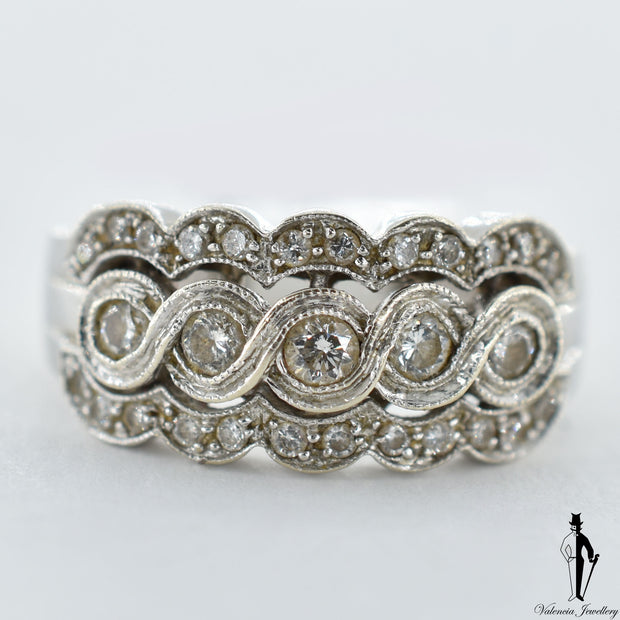14K White Gold SI2-I1 Diamond (0.32 CT.) Three Row Style Ring