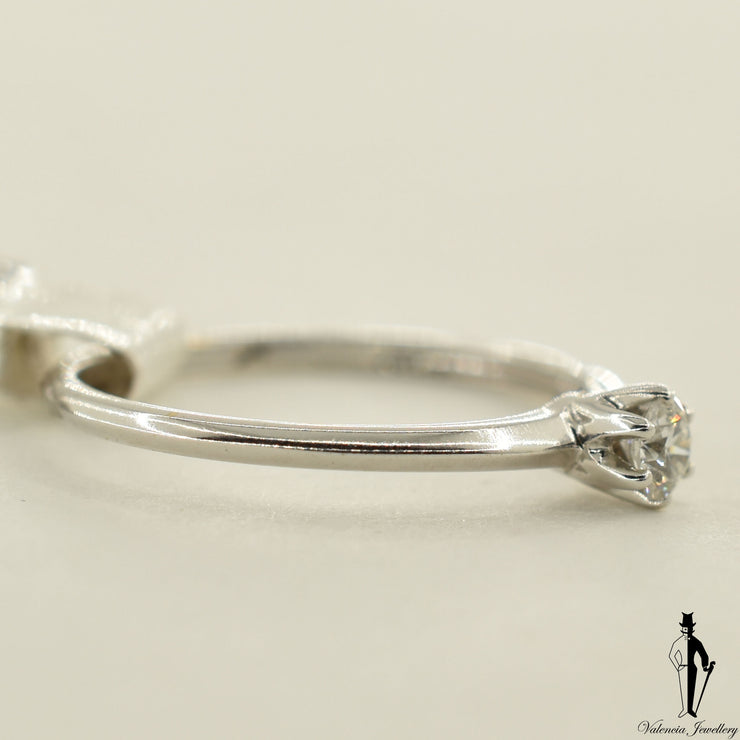 18K White Gold VS2 Diamond (0.16 CT.) Solitaire Engagement Ring