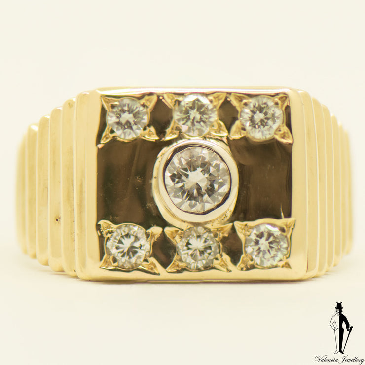 0.93 CT (VS) Diamond Gentlemens Ring in 10K Yellow Gold