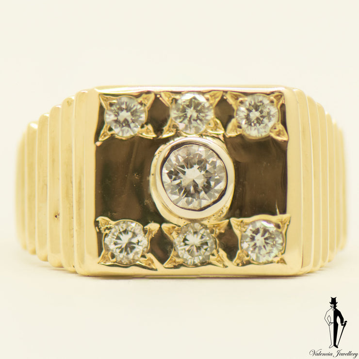 0.93 CT (VS) Diamond Gentlemens Ring in 10K Yellow Gold