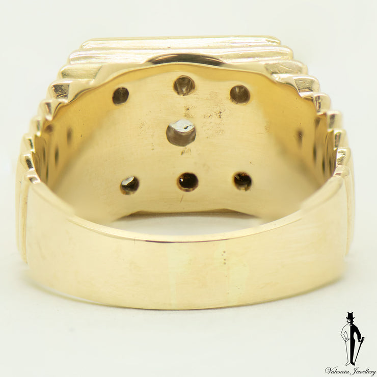 0.93 CT (VS) Diamond Gentlemens Ring in 10K Yellow Gold